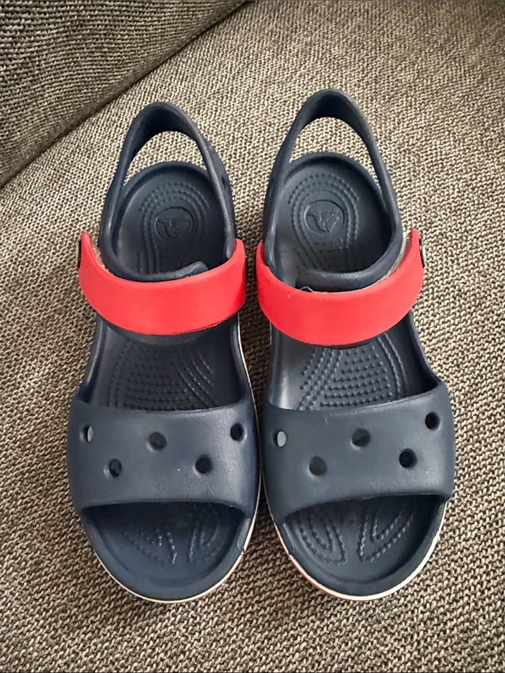 Crocs Crocband Toddler Boy Sandals Navy Red 13 C Used - Picture 5 of 13